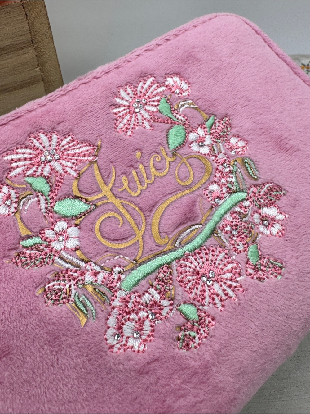 Juicy Couture Juicy In Bloom Cherry Blossom Zip Around Bifold Wallet Velour NWOT - Picture 12 of 12